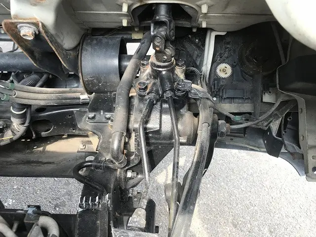 いすゞ エルフ KR-NHR69(2WD)の写真21