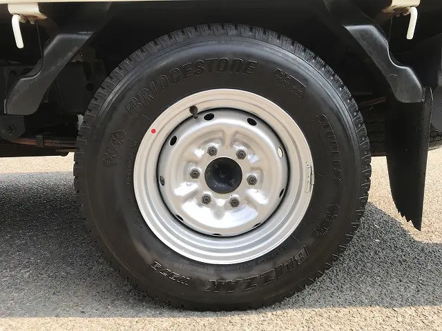 いすゞ エルフ KR-NHR69(2WD)の写真42