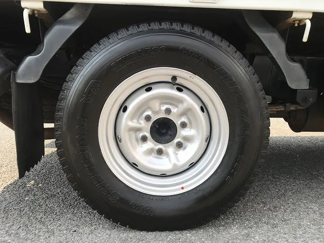 いすゞ エルフ KR-NHR69(2WD)の写真43
