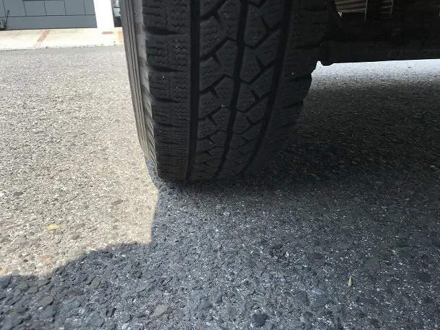 いすゞ エルフ KR-NHR69(2WD)の写真46