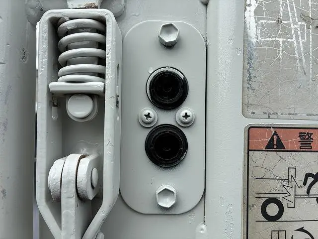 いすゞ エルフ KR-NHR69(2WD)の写真19