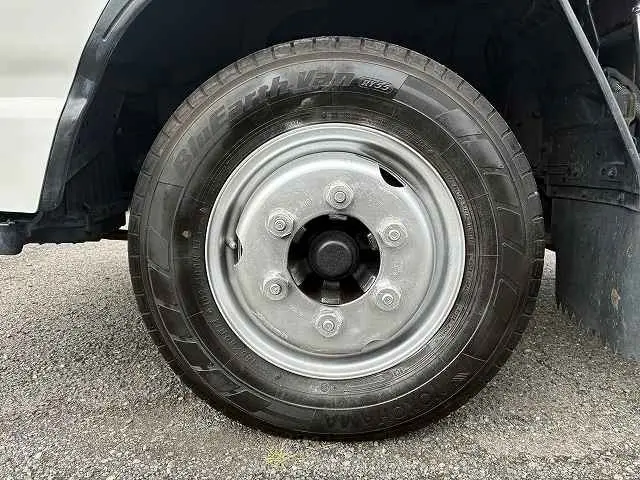 いすゞ エルフ KR-NHR69(2WD)の写真31