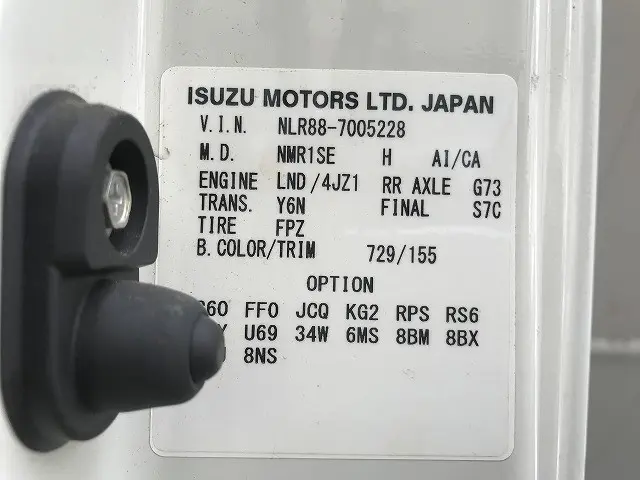 いすゞ エルフ 2RG-NLR88AR(2WD)の写真17