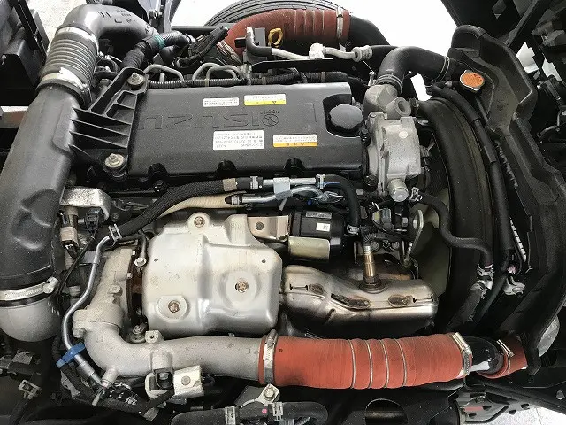 いすゞ エルフ 2RG-NLR88AR(2WD)の写真19