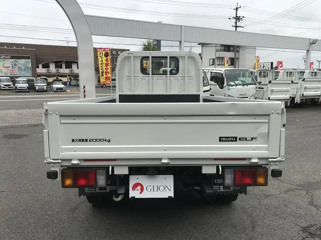 いすゞ エルフ 2RG-NJR88A(2WD)の写真5