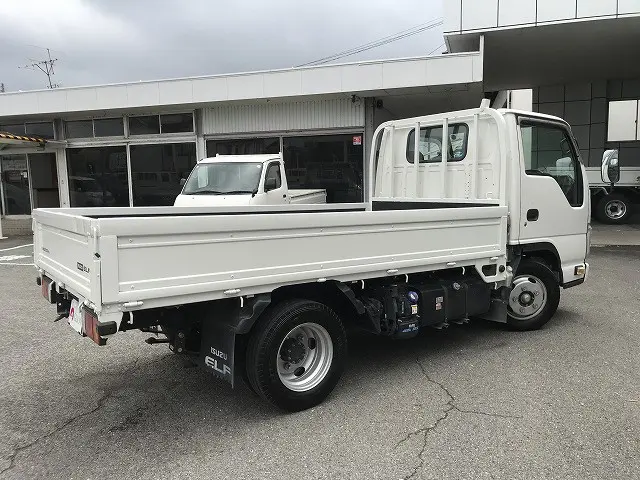 いすゞ エルフ 2RG-NJR88A(2WD)の写真6