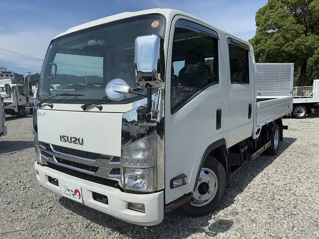 いすゞ エルフ TRG-NPR85AR(2WD)の写真1