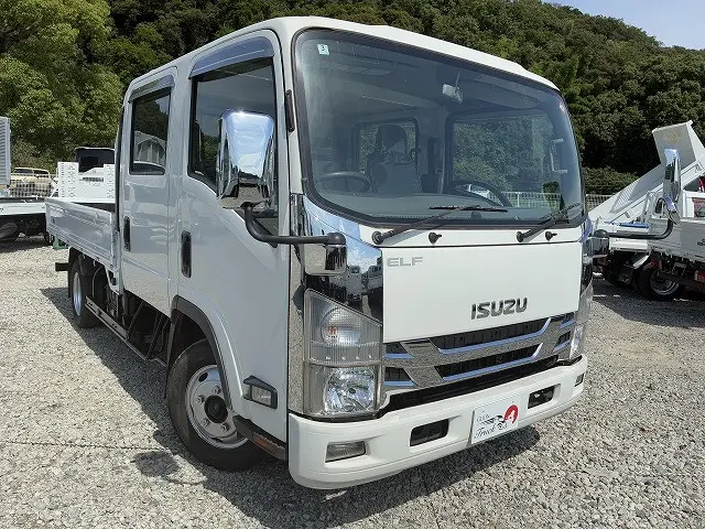 いすゞ エルフ TRG-NPR85AR(2WD)の写真3
