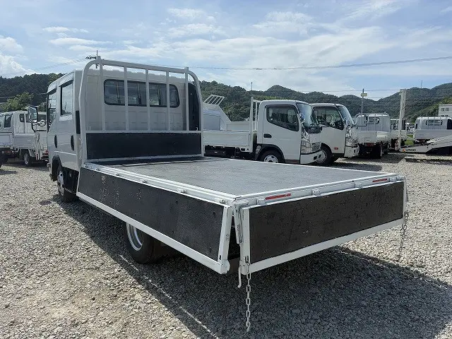 いすゞ エルフ TRG-NPR85AR(2WD)の写真13