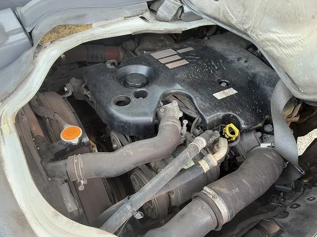 いすゞ エルフ TRG-NPR85AR(2WD)の写真17