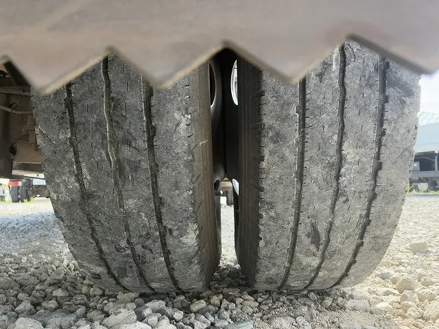 いすゞ エルフ TRG-NPR85AR(2WD)の写真41