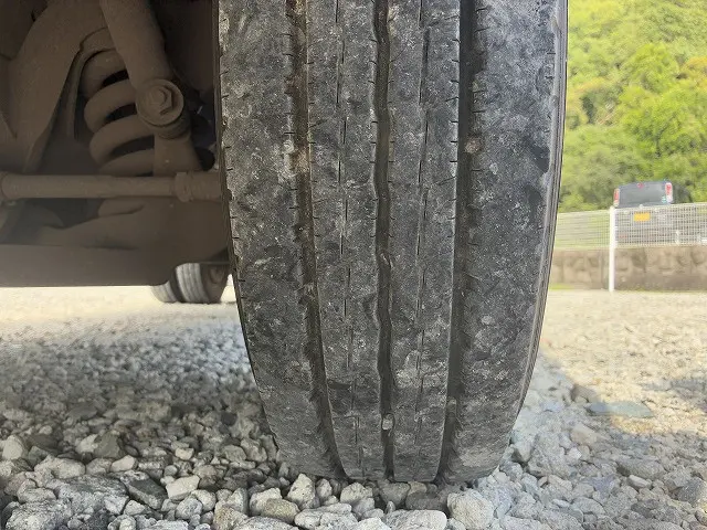 いすゞ エルフ TRG-NPR85AR(2WD)の写真43