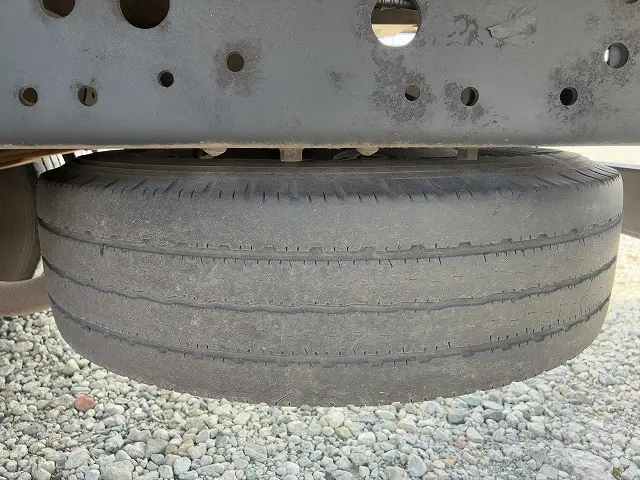 いすゞ エルフ TRG-NPR85AR(2WD)の写真44
