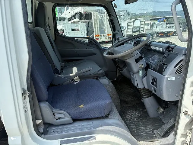 三菱 キャンター PDG-FE73DN(2WD)の写真40
