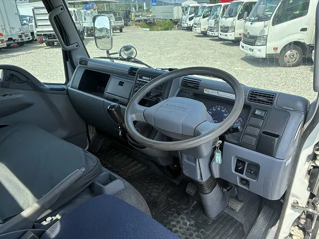 三菱 キャンター PDG-FE73DN(2WD)の写真41