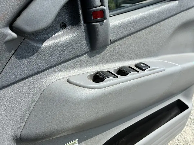 三菱 キャンター PDG-FE73DN(2WD)の写真46