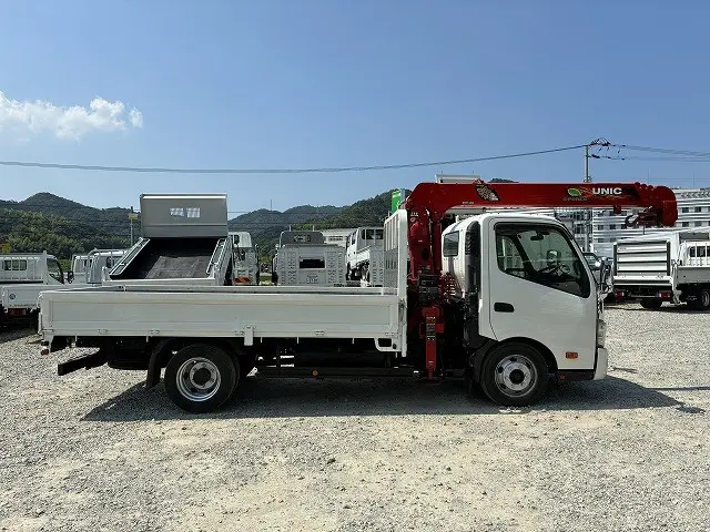 日野 デュトロ TKG-XZU712M(2WD)の写真5