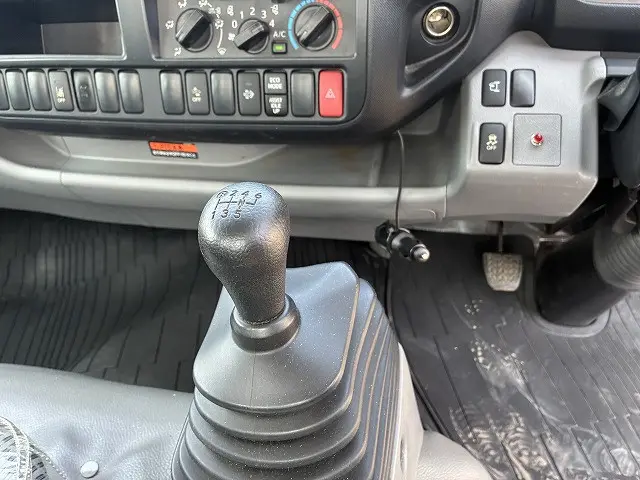 日野 デュトロ TKG-XZU712M(2WD)の写真40