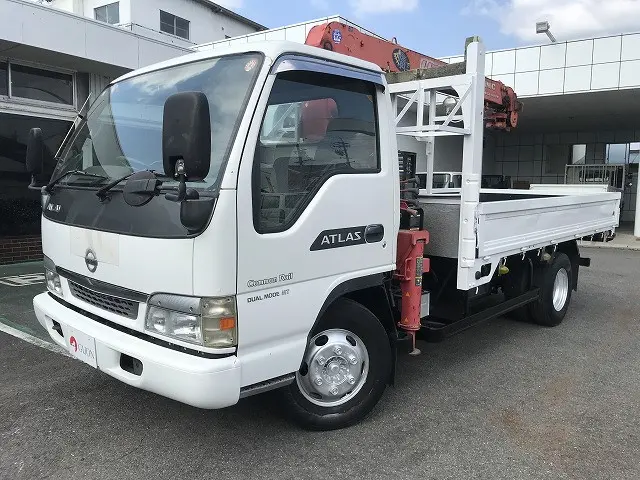 日産 アトラス KR-APR72LR(2WD)の写真1