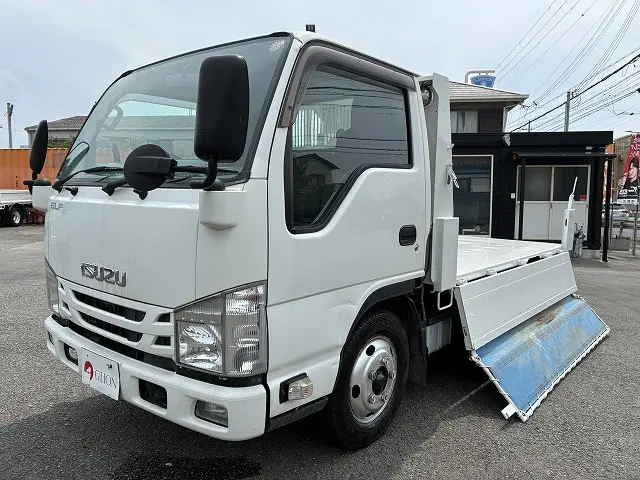 いすゞ エルフ TPG-NKR85AD(2WD)の写真16