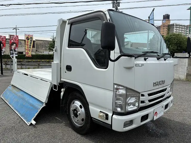 いすゞ エルフ TPG-NKR85AD(2WD)の写真17