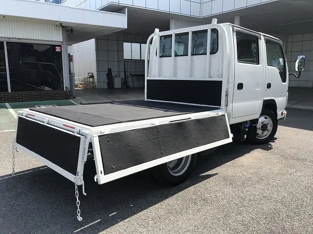いすゞ エルフ 2RG-NJS88A(4WD)の写真15