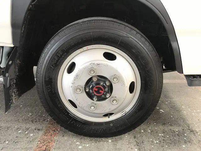 いすゞ エルフ 2RG-NJS88A(4WD)の写真21