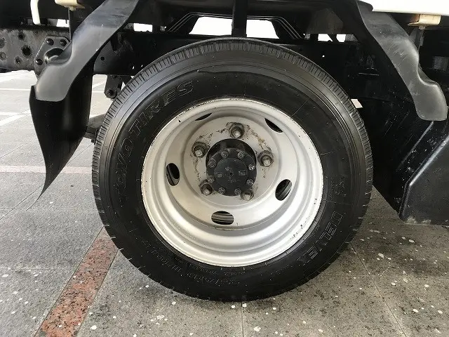 いすゞ エルフ 2RG-NJS88A(4WD)の写真24