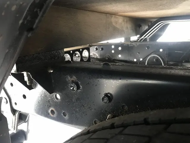 いすゞ エルフ 2RG-NJS88A(4WD)の写真29