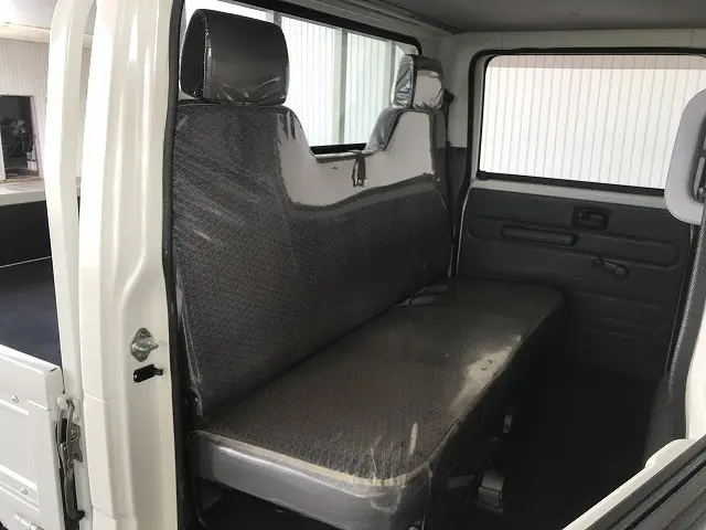 いすゞ エルフ 2RG-NJS88A(4WD)の写真38