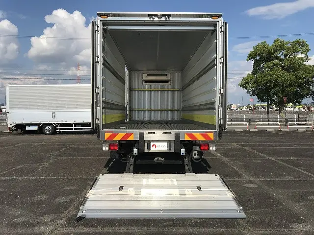 日野 レンジャー 2KG-FC2ABG(2WD)の写真12