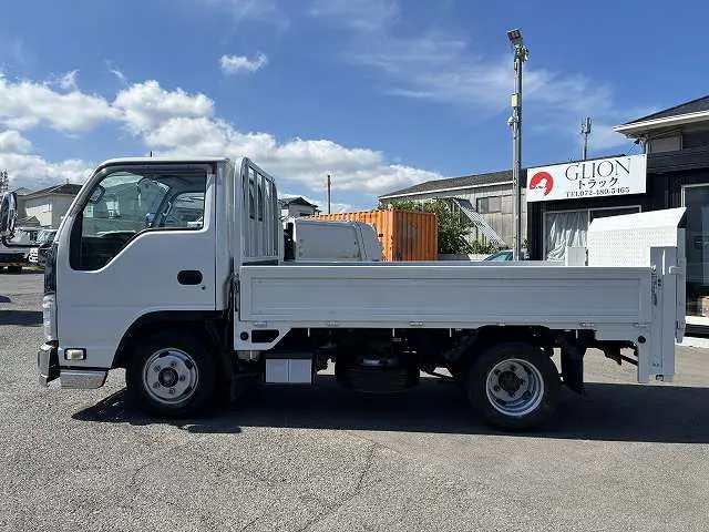 いすゞ エルフ TRG-NJR85A(2WD)の写真4