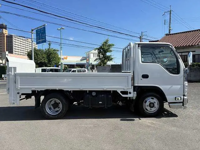 いすゞ エルフ TRG-NJR85A(2WD)の写真5