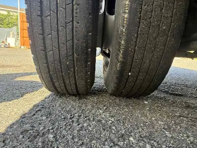 いすゞ エルフ TRG-NJR85A(2WD)の写真45