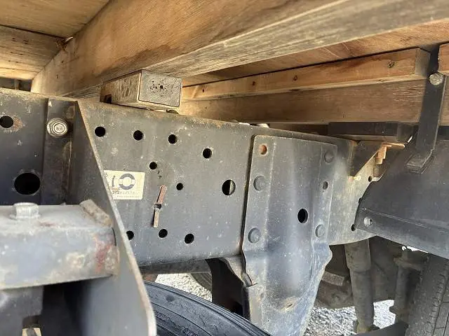 いすゞ エルフ TRG-NJR85A(2WD)の写真50