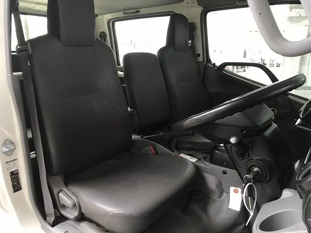 トヨタ ダイナ 2DG-GDY231(2WD)の写真31