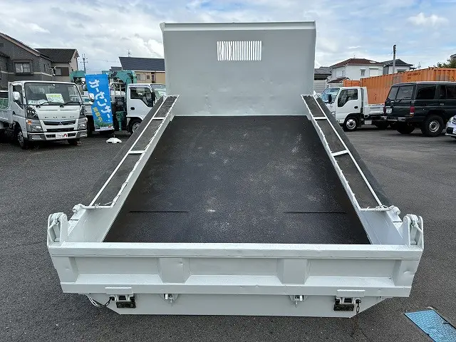 いすゞ エルフ TKG-NPR85YN(2WD)の写真7