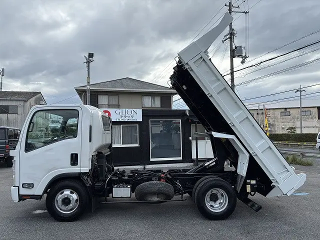 いすゞ エルフ TKG-NPR85YN(2WD)の写真11