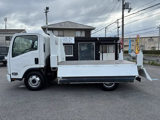 いすゞ エルフ TKG-NPR85YN(2WD)の写真18
