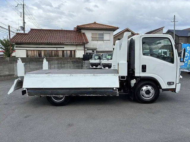 いすゞ エルフ TKG-NPR85YN(2WD)の写真19
