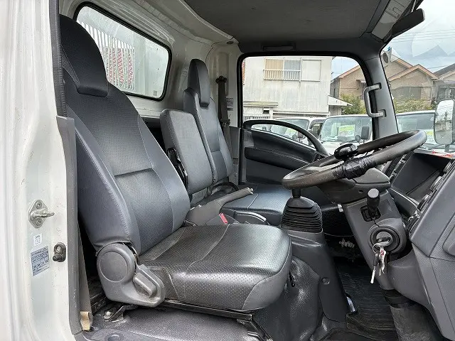 いすゞ エルフ TKG-NPR85YN(2WD)の写真29