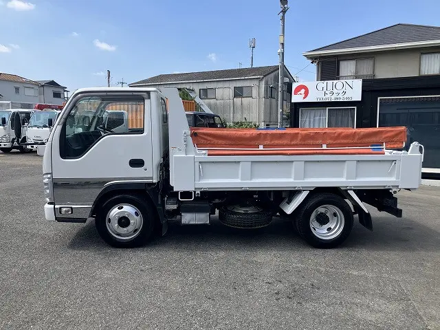 いすゞ エルフ 2RG-NKR88AN(2WD)の写真11