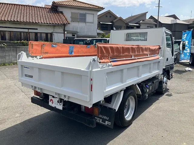 いすゞ エルフ 2RG-NKR88AN(2WD)の写真15