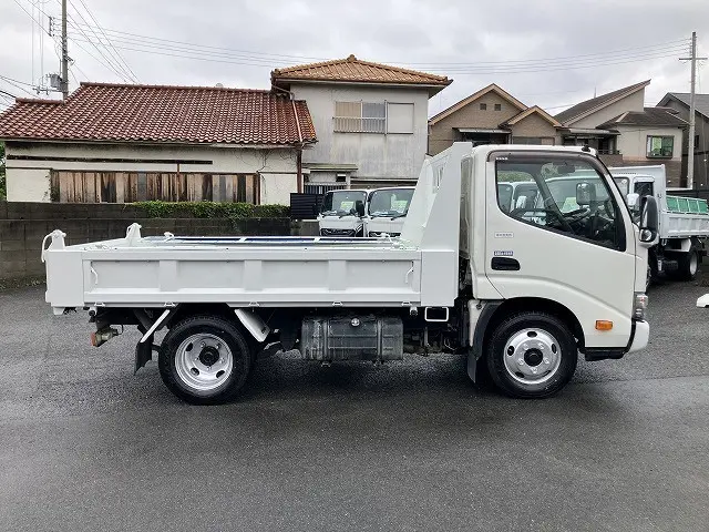 日野 デュトロ TPG-XZU620T(2WD)の写真12