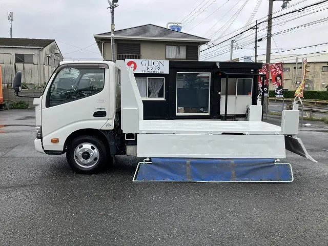 日野 デュトロ TPG-XZU620T(2WD)の写真18