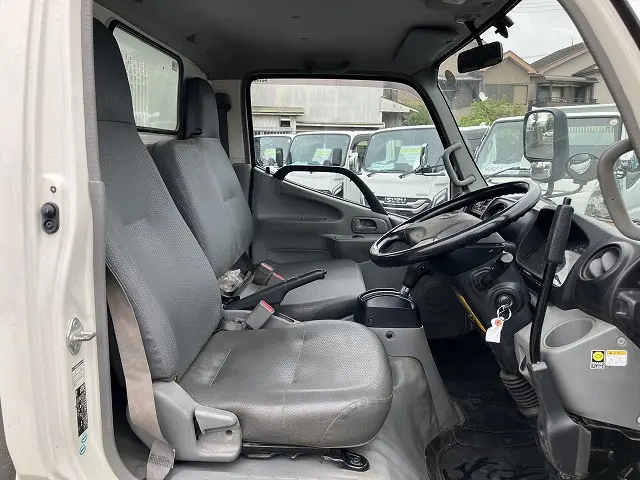 日野 デュトロ TPG-XZU620T(2WD)の写真44