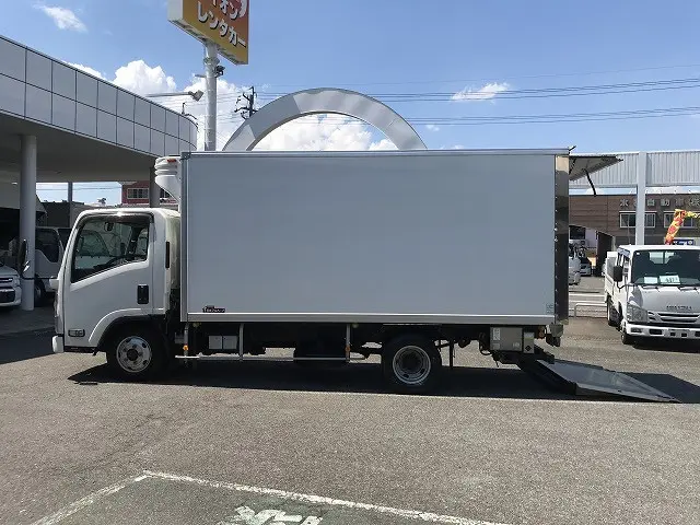 いすゞ エルフ TKG-NMS85AN(4WD)の写真11