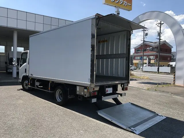 いすゞ エルフ TKG-NMS85AN(4WD)の写真13