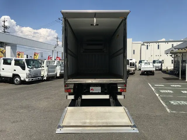 いすゞ エルフ TKG-NMS85AN(4WD)の写真14