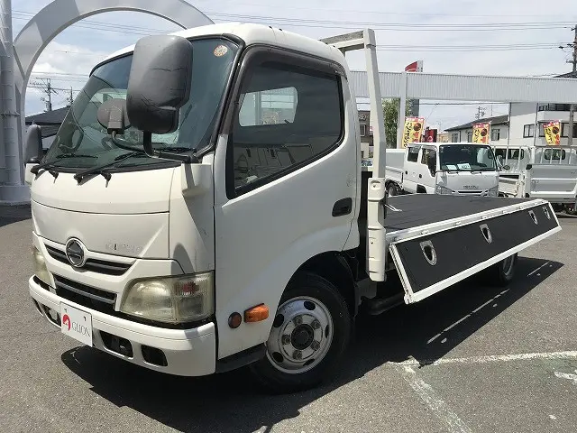 日野 デュトロ SKG-XZU650M(2WD)の写真9
